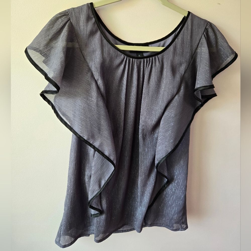 ​✨ SHIMMER & SHINE: Iz Byer Metallic Flutter Sleeve Top ✨